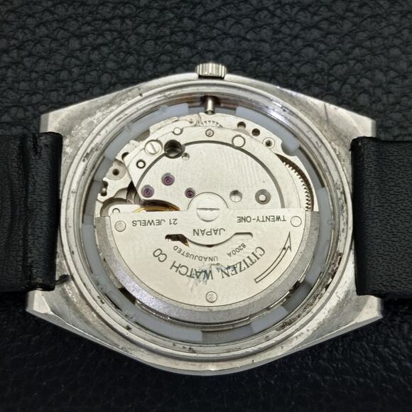 Vintage 1972 Citizen Automatic Mens Silver Watch W/daydate & Blue accents - Picture 9 of 9